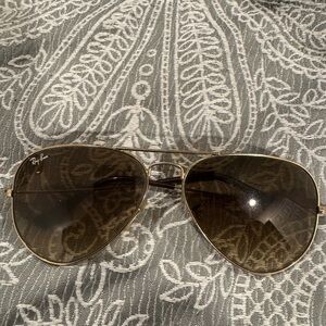 Ray-Ban Gold Aviator Sunglasses